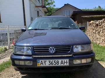 Авто Volkswagen Passat Variant 1996 № 8473504