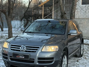 Авто Volkswagen Touareg 2005 № 8473601