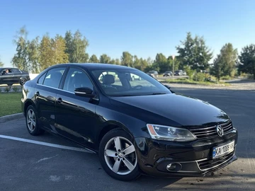 Авто Volkswagen Jetta 2011 № 8473723