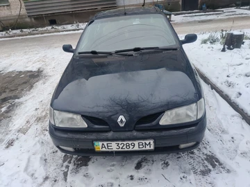 Авто Renault Megane 1996 № 8473738