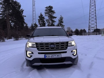 Авто Ford Explorer 2016 № 8473820