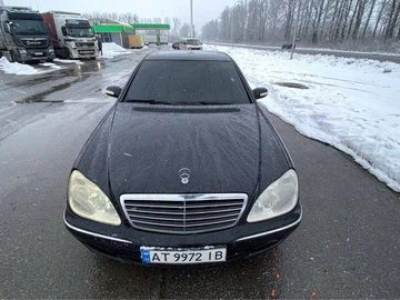 Авто Mercedes 220 2004 № 8473822