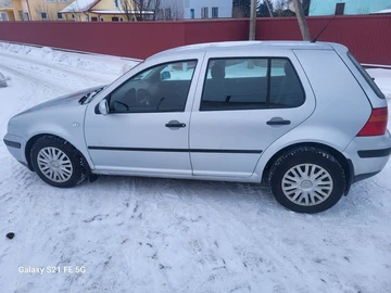 Авто Volkswagen Golf 2001 № 8473850