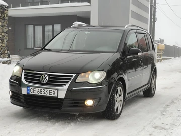 Авто Volkswagen Touran 2008 № 8473904