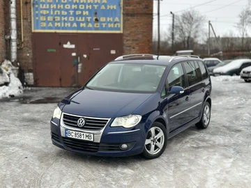 Авто Volkswagen Touran 2007 № 8473907