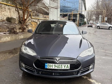 Авто Tesla Model S 2015 № 8473950