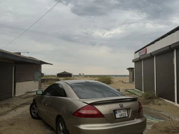 Авто Honda Accord 2005 № 8474038