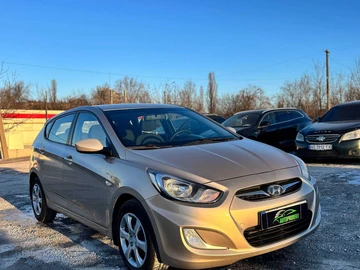Авто Hyundai Accent 2013 № 8474073