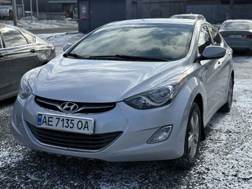 Авто Hyundai Elantra 2013 № 8474098