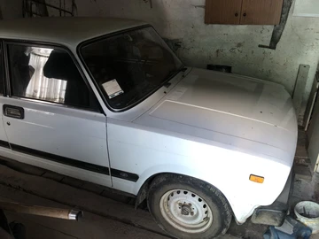 Авто ВАЗ 2105 1985 № 8474168