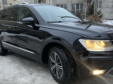 Авто Volkswagen Tiguan 2018 № 8474212