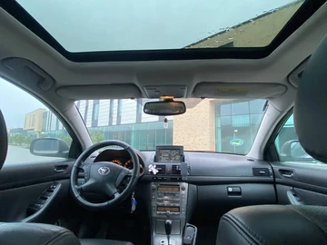Авто Toyota Avensis 2004 № 8474258