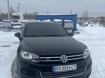 Авто Volkswagen Touareg 2011 № 8474347