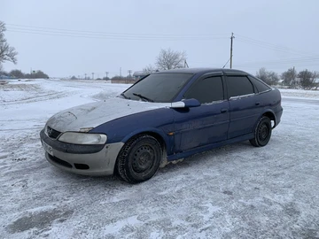 Авто Opel Vectra 1998 № 8474506