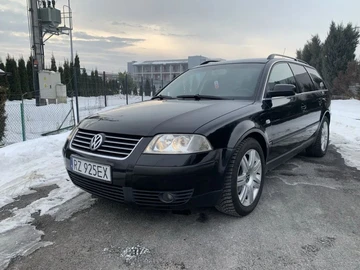 Авто Volkswagen Passat Variant 2003 № 8474544