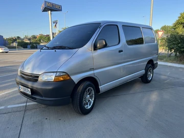 Авто Toyota Hiace 2000 № 8474583