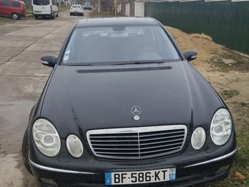 Авто Mercedes 220 2003 № 8474792