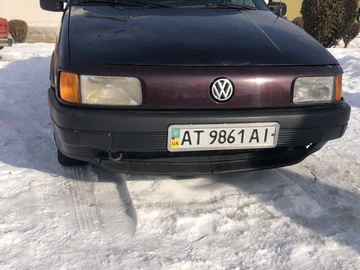 Авто Volkswagen Passat Sedan 1991 № 8474806