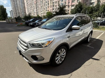Авто Ford Escape 2016 № 8474952