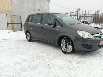 Авто Opel Zafira 2010 № 8474968
