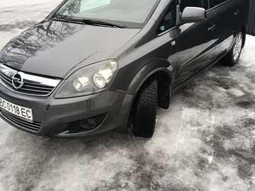Авто Opel Zafira 2011 № 8475107