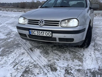 Авто Volkswagen Golf 2002 № 8475174