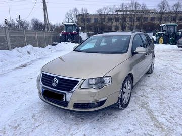 Авто Volkswagen Passat Variant 2007 № 8475180