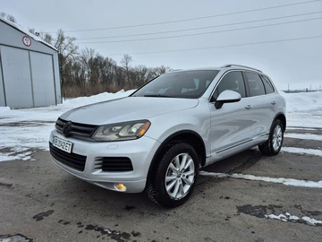 Авто Volkswagen Touareg 2013 № 8475298