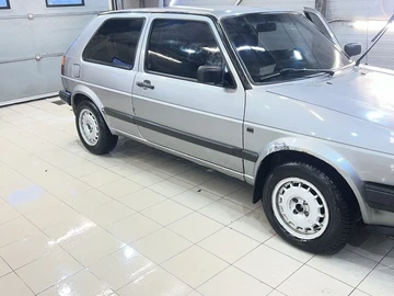 Авто Volkswagen Golf 1989 № 8475904