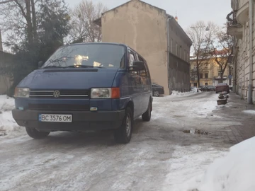 Авто Volkswagen Caravelle 1992 № 8476166