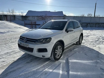 Авто Volkswagen Touareg 2012 № 8476189