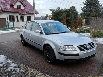 Авто Volkswagen Passat Sedan 2002 № 8476191