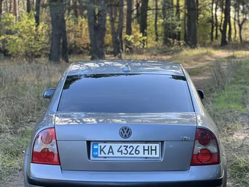 Авто Volkswagen Passat Sedan 2001 № 8476522