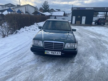 Авто Mercedes 250 1995 № 8476634