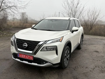 Авто Nissan Rogue 2023 № 8476641