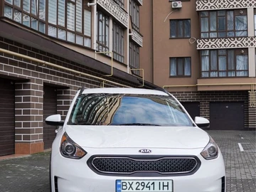 Авто KIA Niro 2018 № 8476645