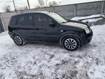 Авто Ford Fusion 2005 № 8476895