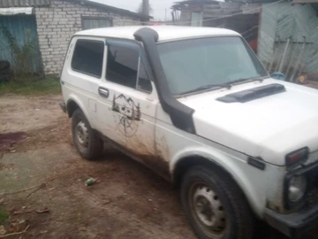 Авто ВАЗ 2121 1990 № 8477048
