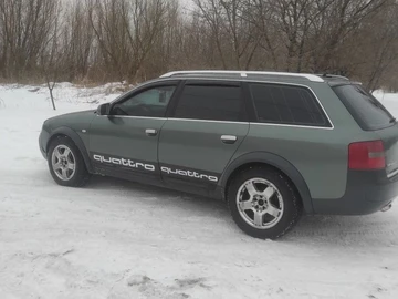 Авто Audi A6 Allroad 2001 № 8477071