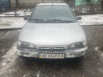Авто Ford Mondeo 1993 № 8477136