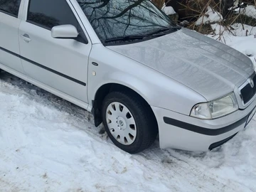 Авто Skoda Octavia 2002 № 8477149