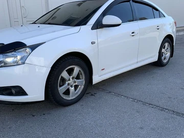Авто Chevrolet Cruze 2012 № 8477266