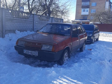 Авто ВАЗ 2109 1988 № 8477428