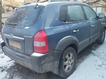 Авто Hyundai Tucson 2005 № 8477430