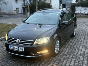 Авто Volkswagen Passat Variant 2012 № 8477546