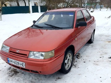 Авто ВАЗ 2110 2001 № 8477560