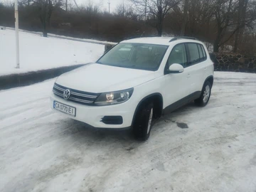 Авто Volkswagen Tiguan 2015 № 8477748