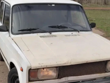 Авто ВАЗ 2105 1990 № 8477924