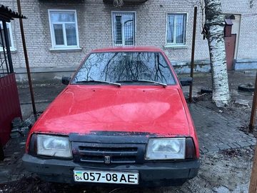 Авто ВАЗ 2109 1992 № 8477929