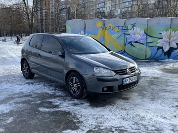 Авто Volkswagen Golf 2004 № 8477932